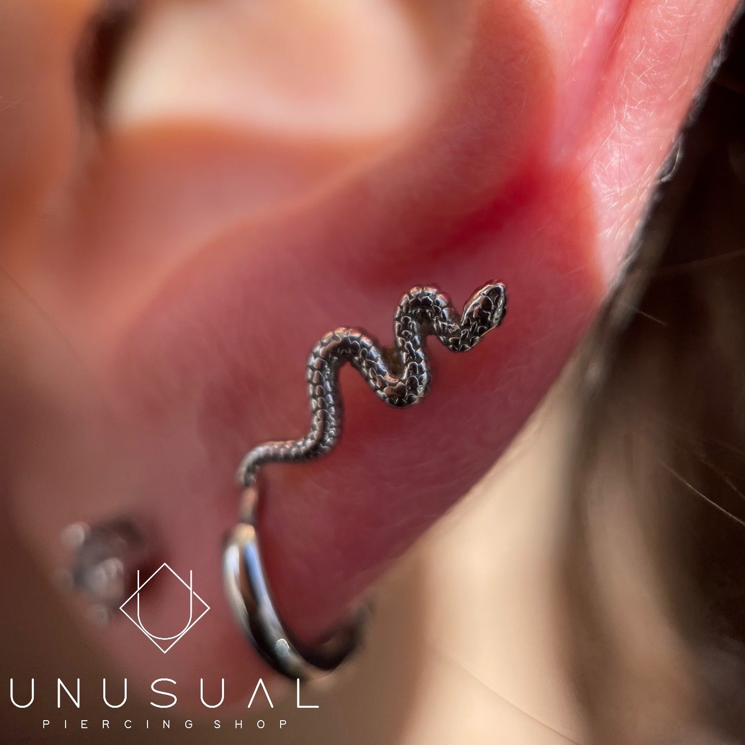 Snake Piercing - UnusualPiercingShop.com