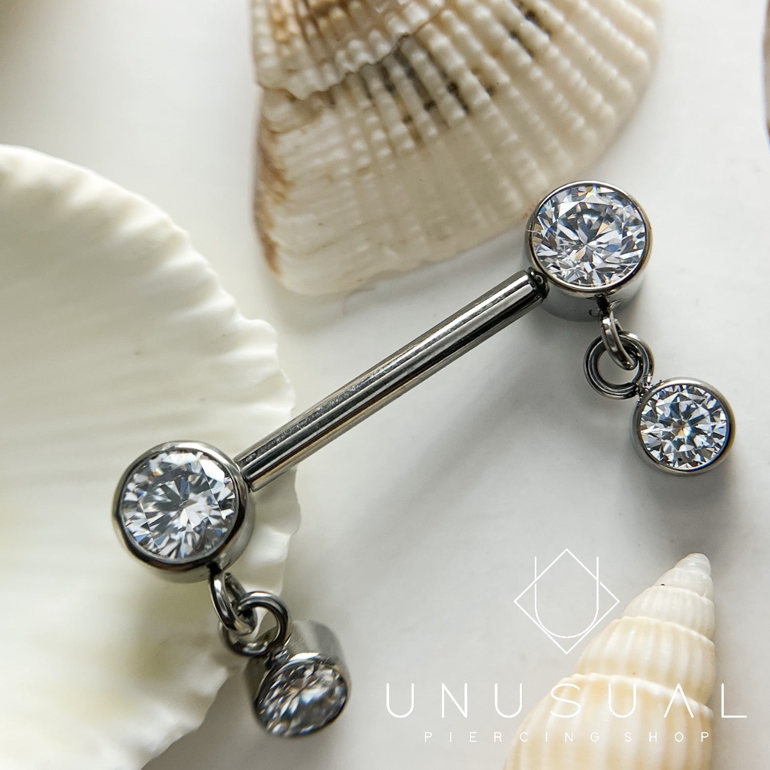 Pendant Diamond Nipple Piercing - UnusualPiercingShop.com