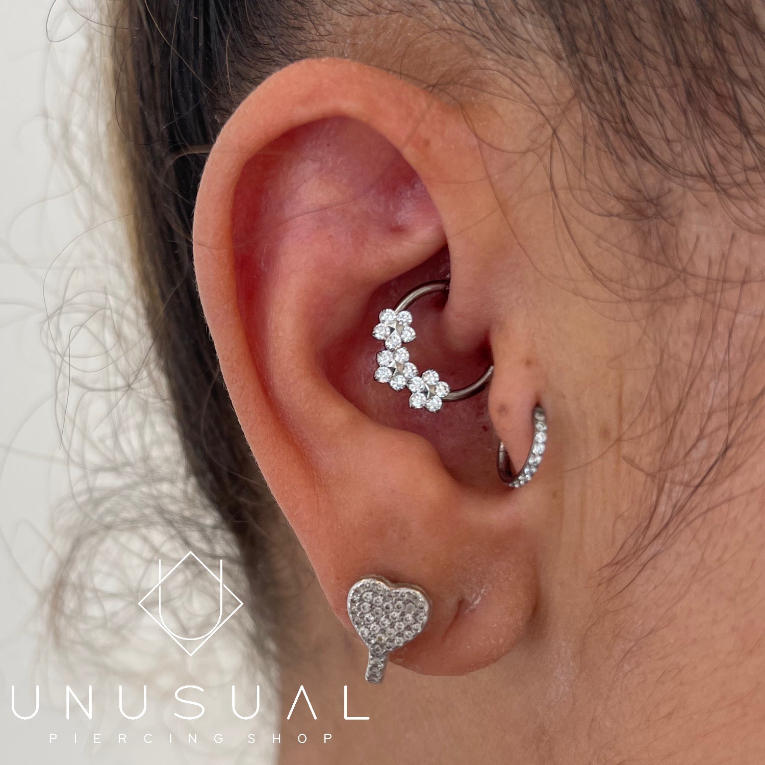 6D13889B-C5B3-4D1D-B8DB-630E1A30664C