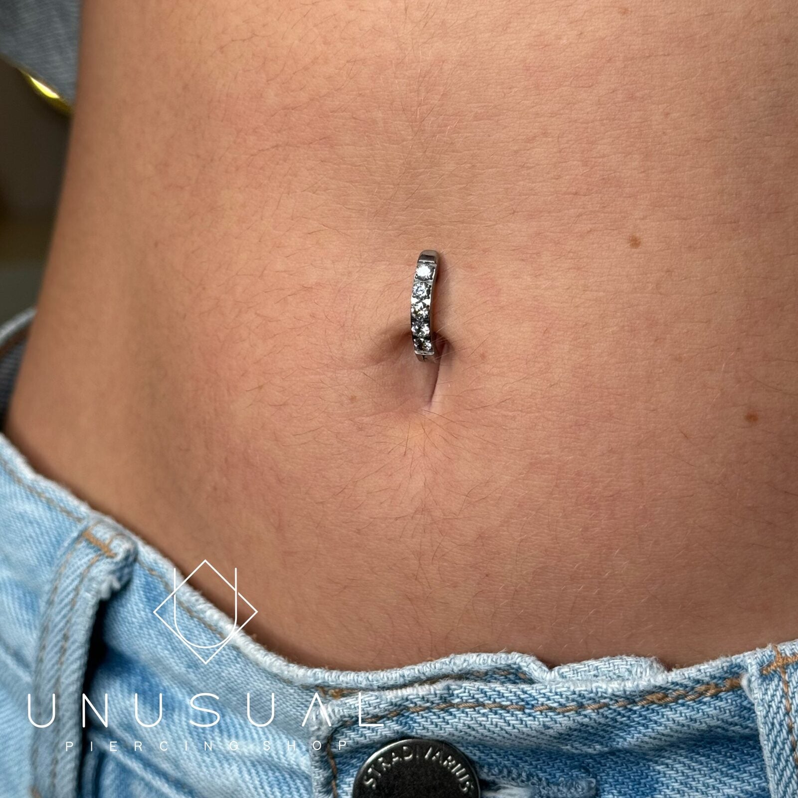 Sonny | Piercing Ombelico Titanio - UnusualPiercingShop.com