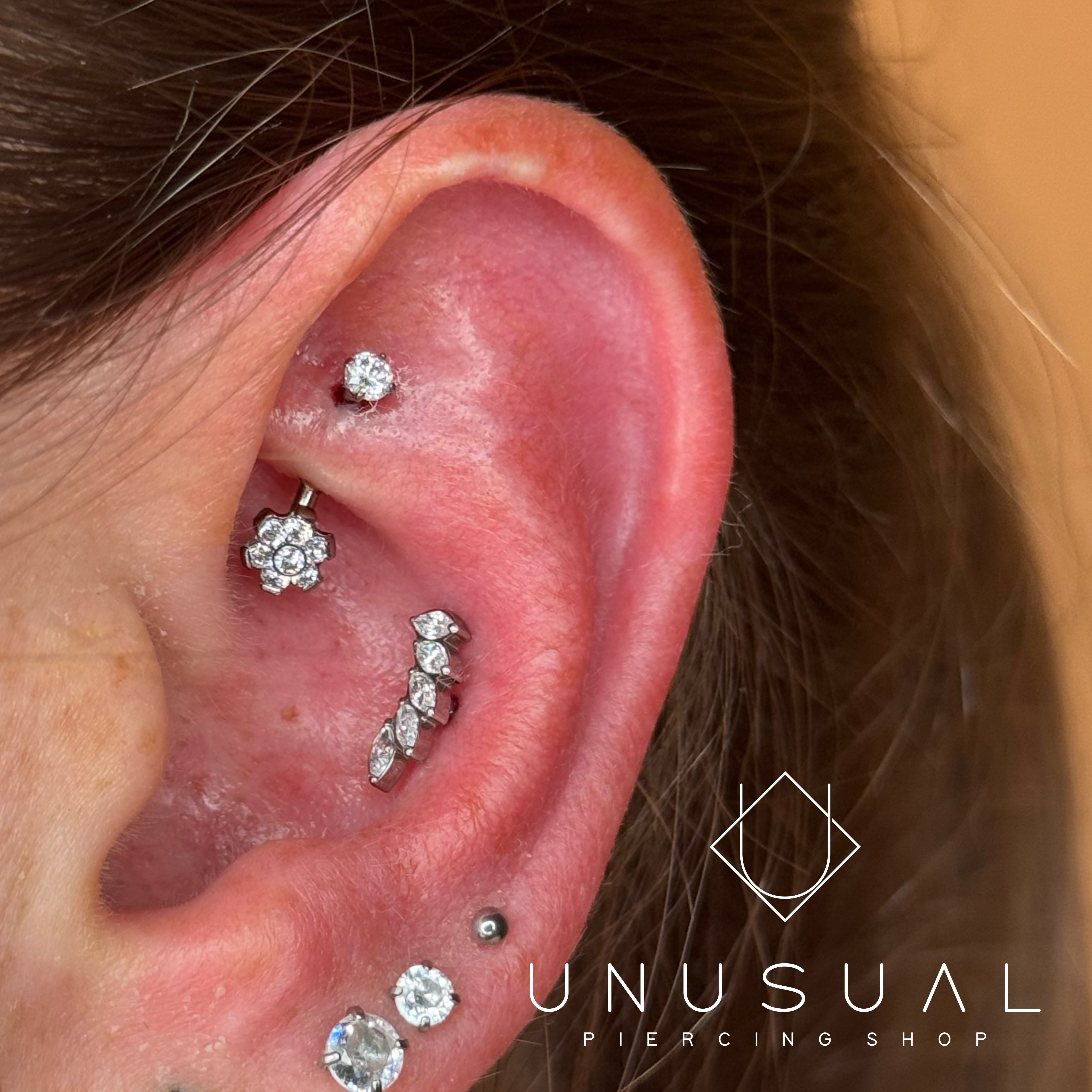 Daisy Barbell | Rook & Snug Piercing -UnusualPiercingShop.com