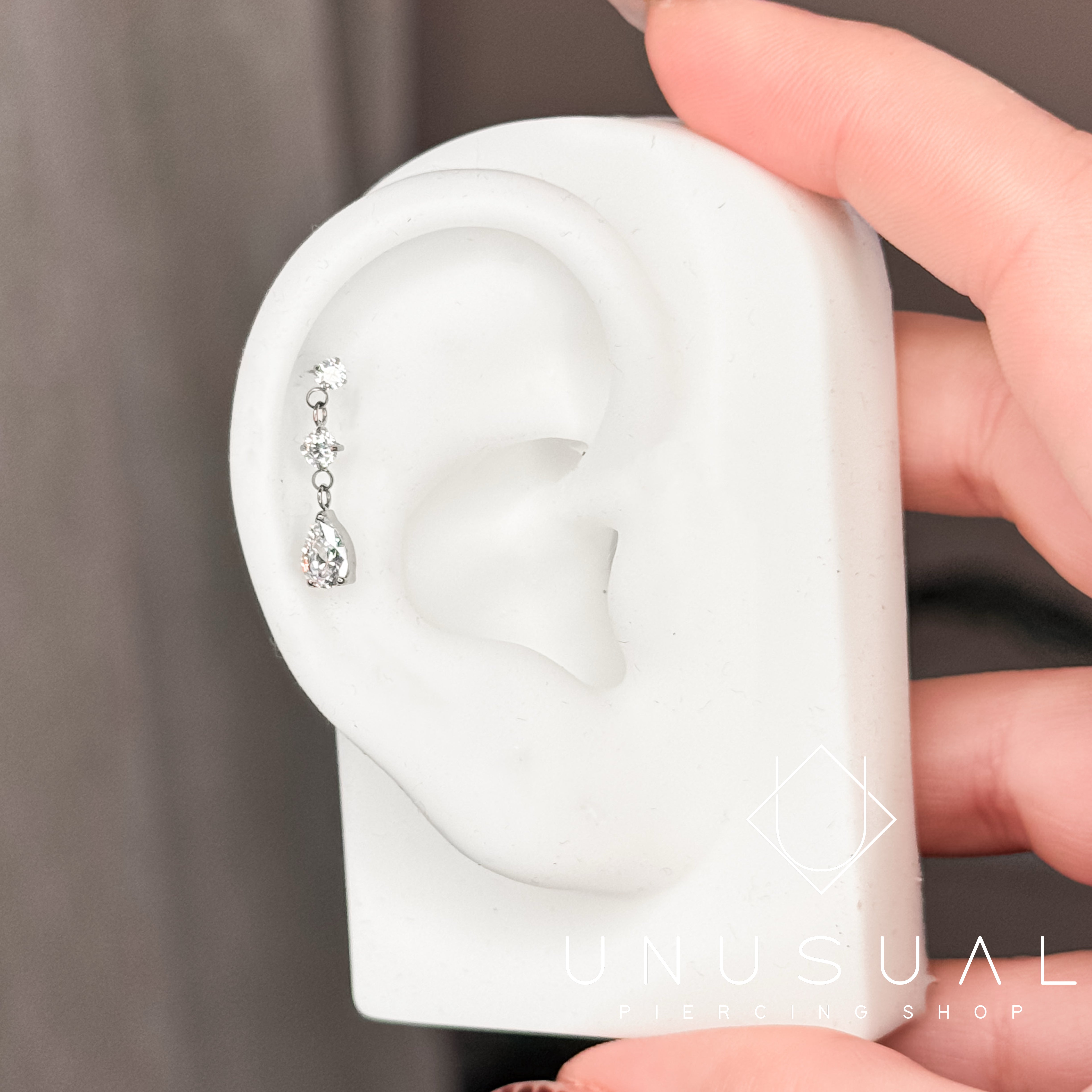 Astrid | Piercing Titanio