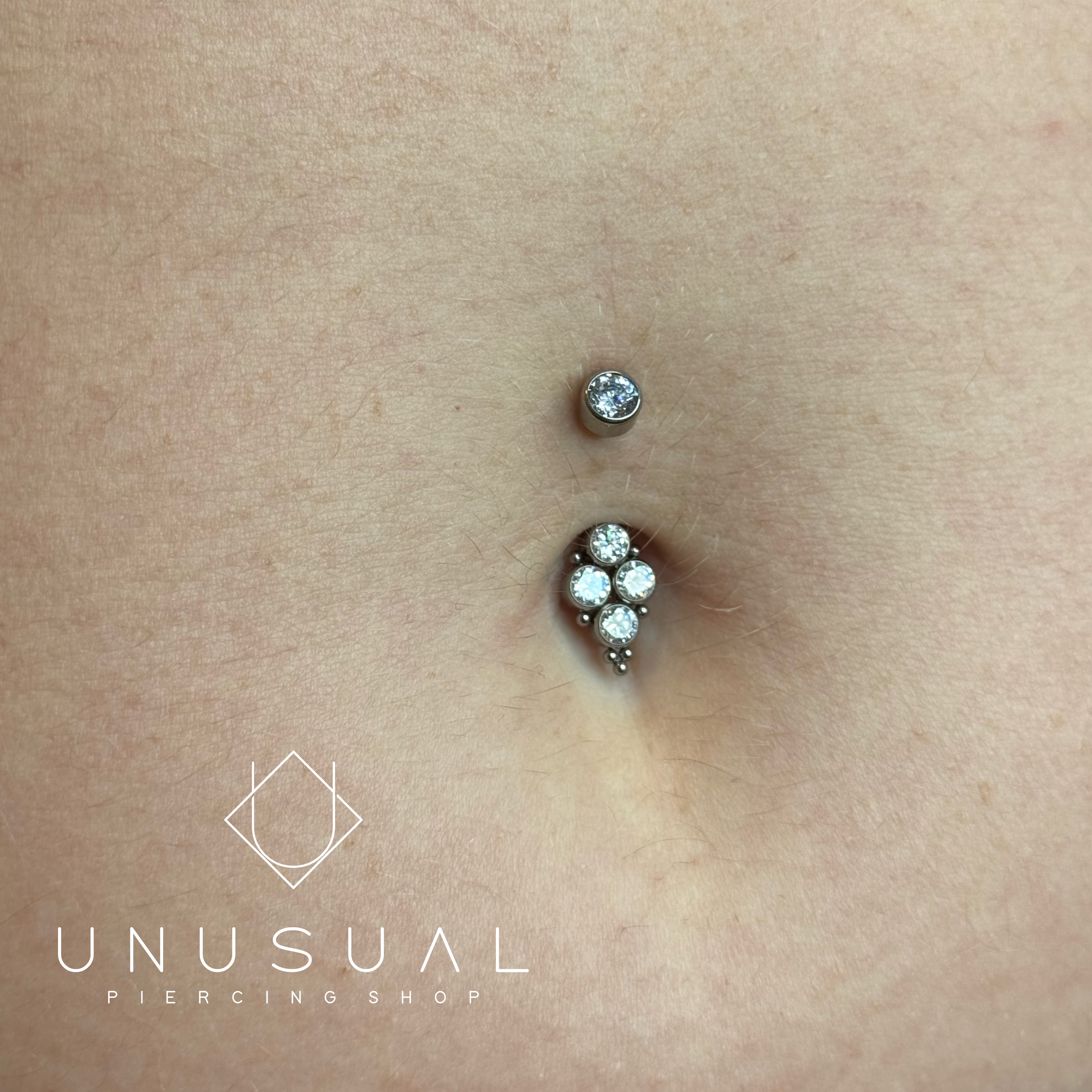 Four Diamond | Piercing Ombelico Titanio